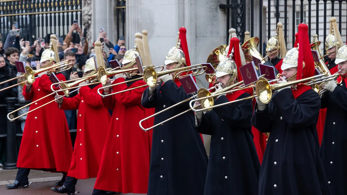 Life Guards trombonists at the Changing of the Guard, United Kingdom — Nicolas Marincic
