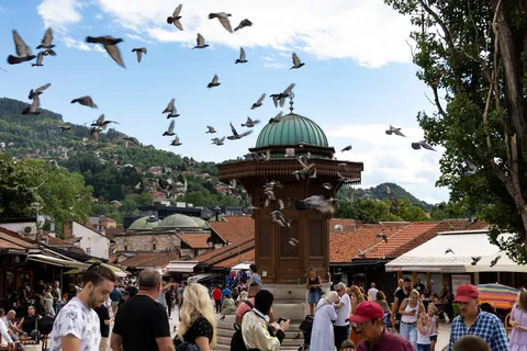 Sebilj fountain on Baščaršija, Bosnia and Herzegovina — Nicolas Marincic