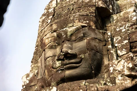 Bayon face in raking light, Cambodia — Nicolas Marincic