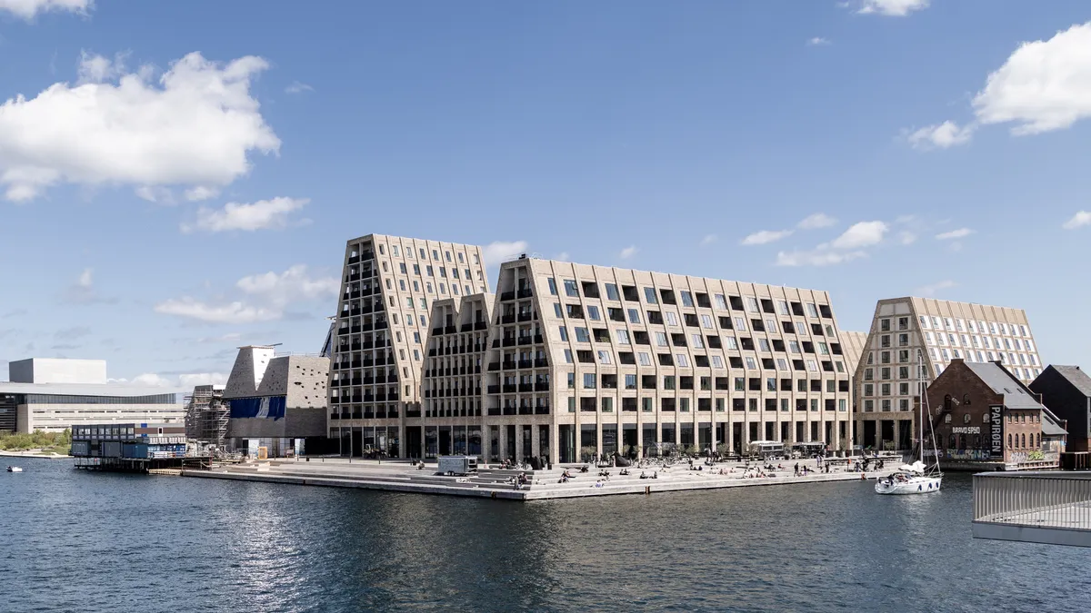 Architecture moderne du front de mer de Papirøen, Copenhague, Danemark — Nicolas Marincic