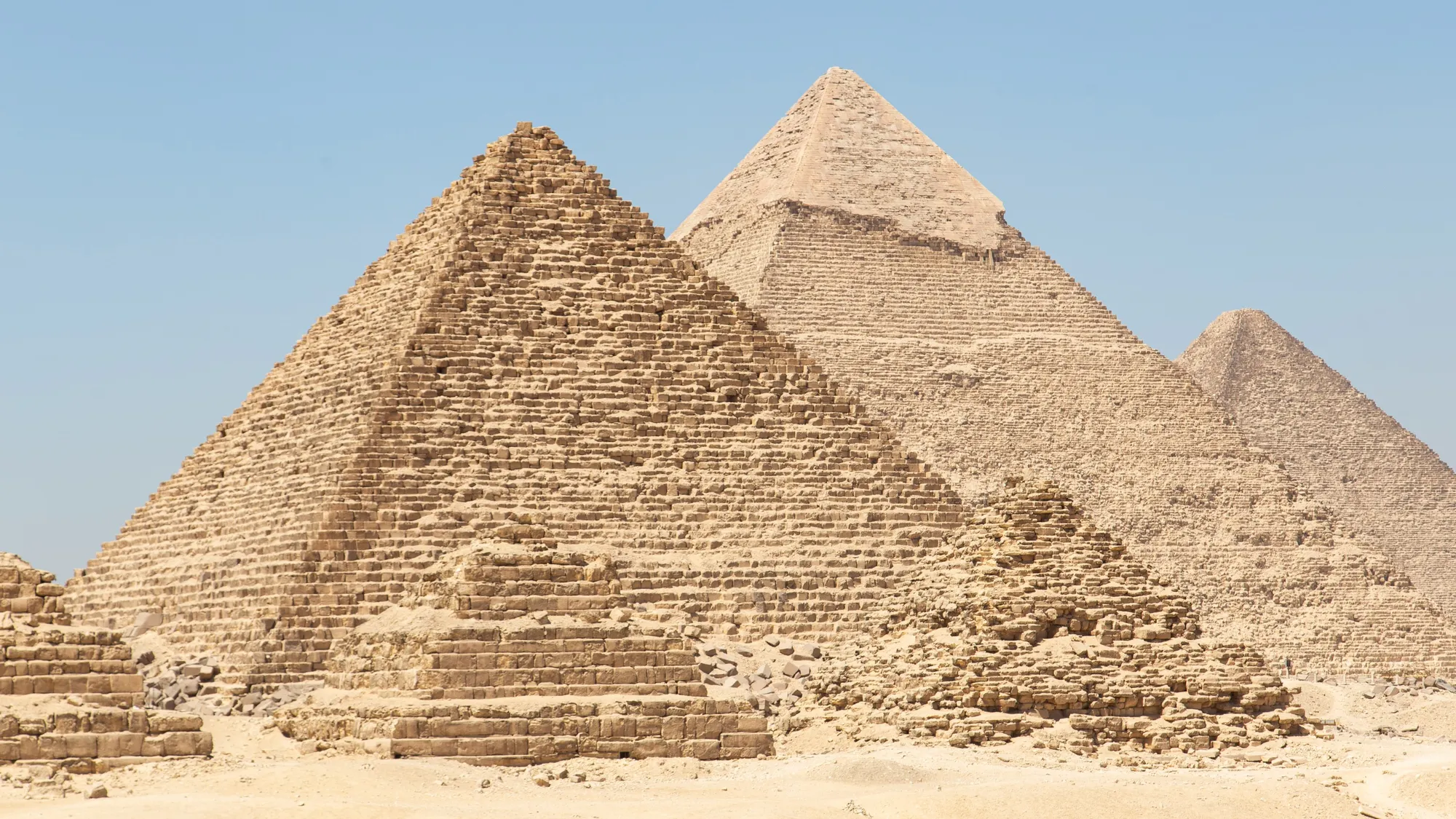 Pyramids of Giza from the plateau, Egypt — Nicolas Marincic