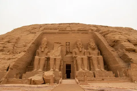 Great Temple of Abu Simbel in sandstorm haze, Egypt — Nicolas Marincic