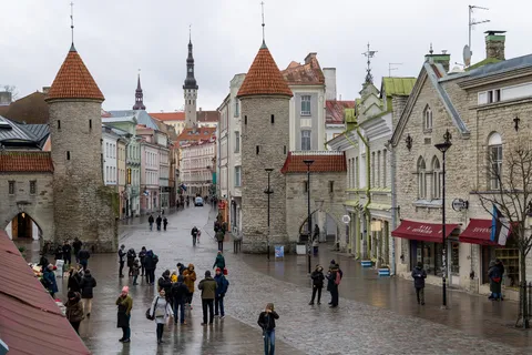 Porte de Viru à Tallinn, Estonie — Nicolas Marincic
