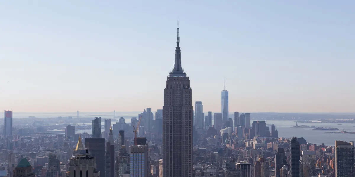 Empire State Building above Manhattan, United States — Nicolas Marincic
