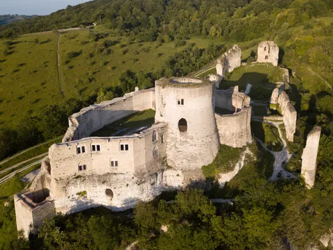 Donjon en ruine et basse-cour de Château-Gaillard, lumière du soir, France — Nicolas Marincic