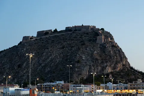 Forteresse de Palamède sur son rocher au crépuscule, Nauplie, Grèce — Nicolas Marincic