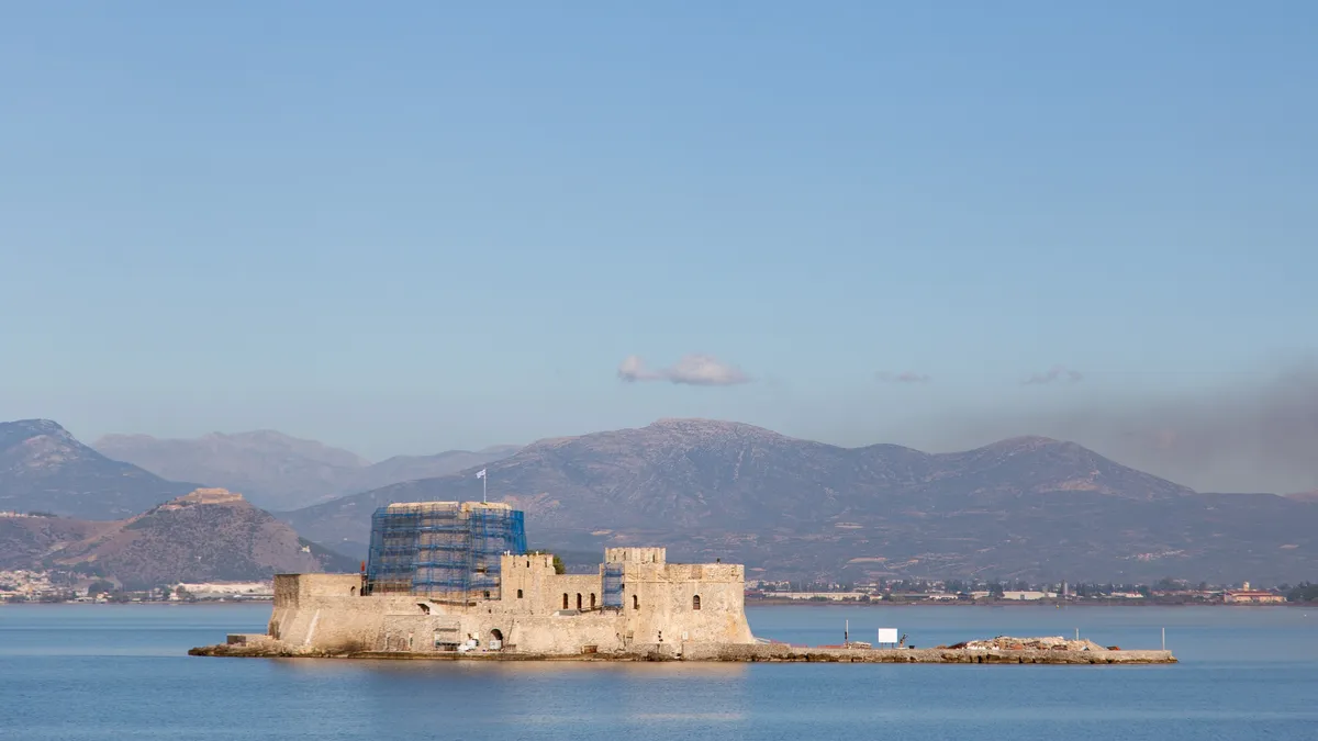 Château du Bourtzi dans la baie de Nauplie, Grèce — Nicolas Marincic
