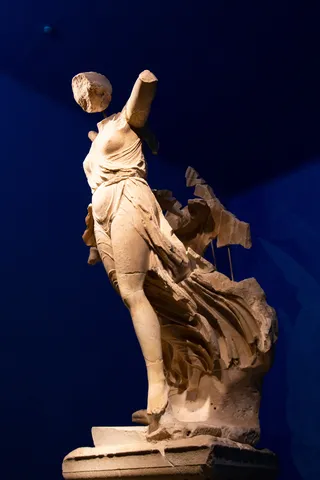 Niké de Paionios, musée d’Olympie, Grèce — Nicolas Marincic