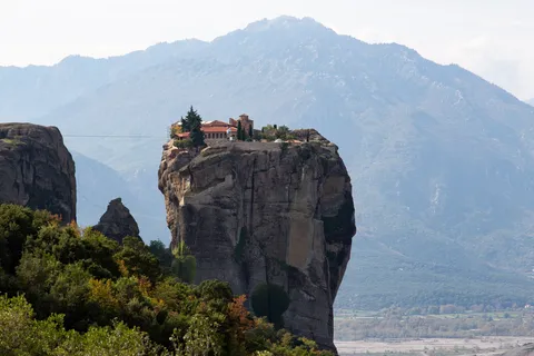 Holy Trinity monastery on its rock, Meteora, Greece — Nicolas Marincic