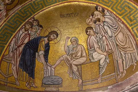 Mosaïque dorée du Lavement des pieds, Ossios Loukas, Grèce — Nicolas Marincic