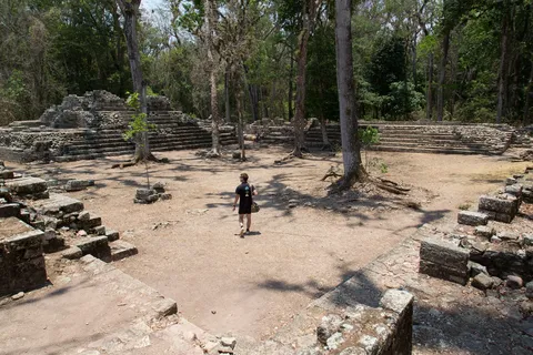 Plaza in the Maya ruins of Copán, Honduras — Nicolas Marincic
