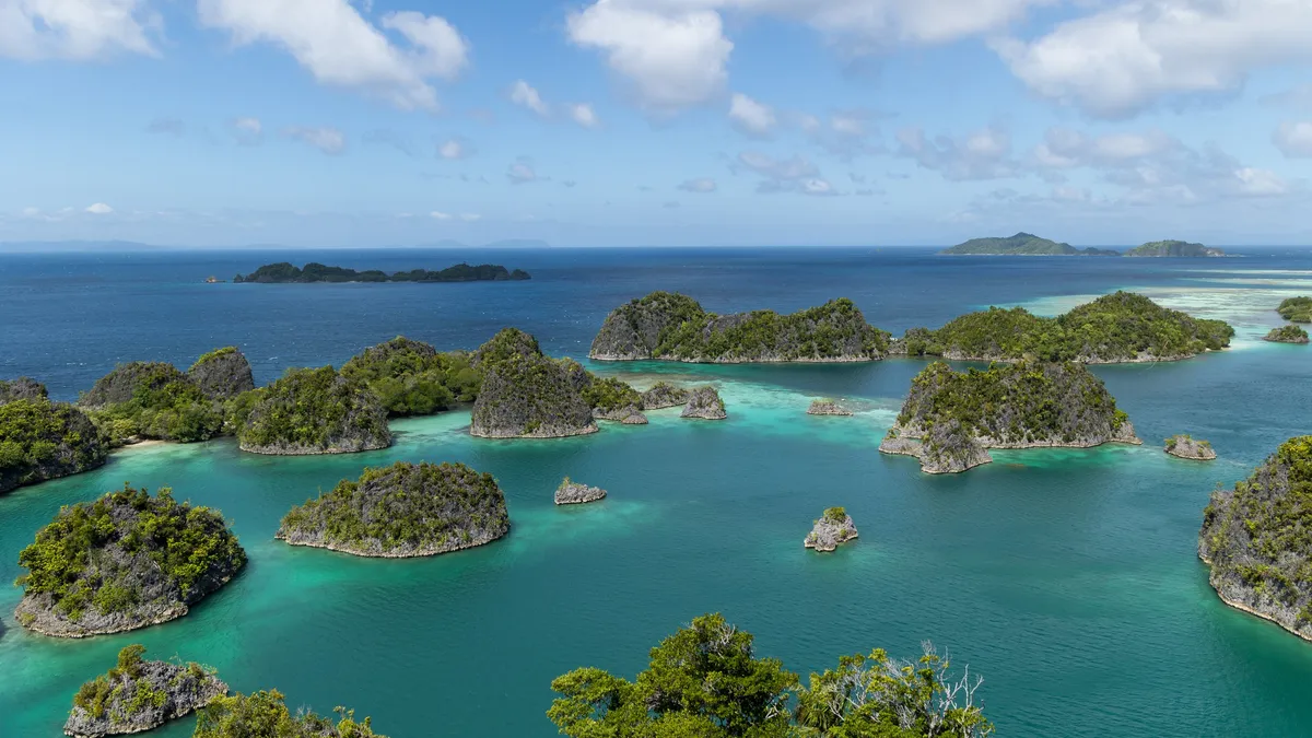 Raja Ampat archipelago, West Papua, Indonesia — Nicolas Marincic
