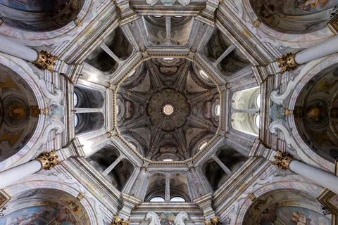 Coupole octogonale de Santa Maria di Canepanova, Pavie, Italie — Nicolas Marincic