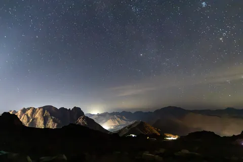 Starry sky during the night climb of Mount Sinai, Egypt — Nicolas Marincic