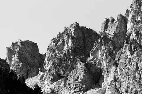 Limestone towers in the Pyrenees, France — Nicolas Marincic