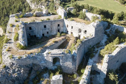 Ruined Esseillon fort, Maurienne, France — Nicolas Marincic