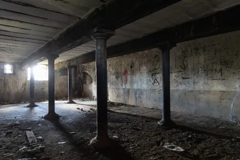 Pillared hall of an abandoned fort — Nicolas Marincic