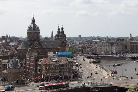 St Nicholas Basilica and Prins Hendrikkade from above, Netherlands — Nicolas Marincic