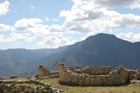 Round houses of the Kuélap fortress, Peru — Nicolas Marincic