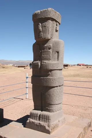 Ponce Monolith in the Kalasasaya, Tiwanaku, Bolivia — Nicolas Marincic