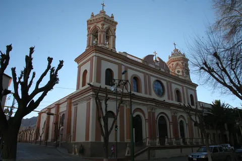 Colonial church with ochre and white façades, Bolivia — Nicolas Marincic