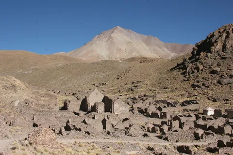 Ruins of San Antonio de Lípez below a volcano, Bolivia — Nicolas Marincic