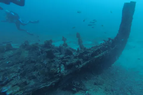 Wooden wreck and divers, Mediterranean, France — Nicolas Marincic