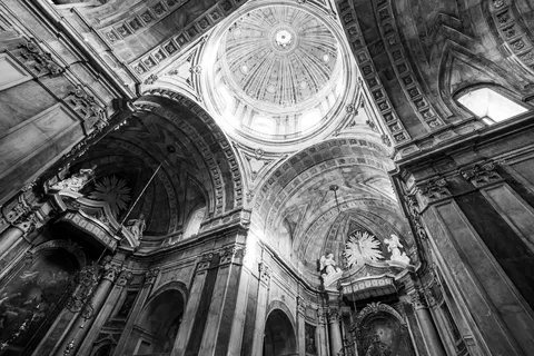 Intérieur de la basilique da Estrela, Lisbonne, Portugal — Nicolas Marincic