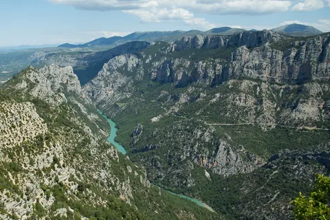 Sortie des gorges du Verdon vers le lac de Sainte-Croix, France — Nicolas Marincic