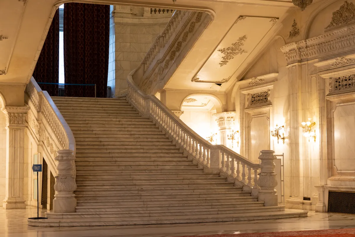 Grand marble staircase, Palace of the Parliament, Bucharest, Romania — Nicolas Marincic
