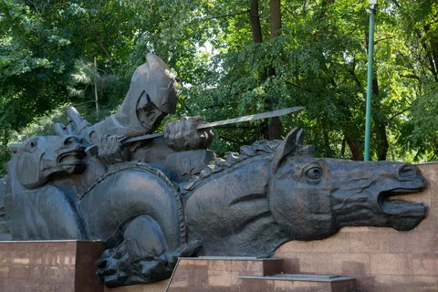 Cavalier de bronze, Almaty, Kazakhstan — Nicolas Marincic