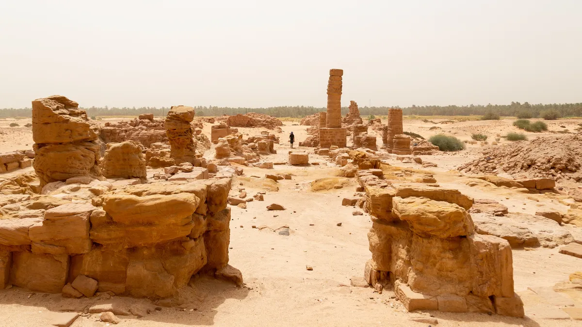 Brick ruins in the Nubian desert, Sudan — Nicolas Marincic