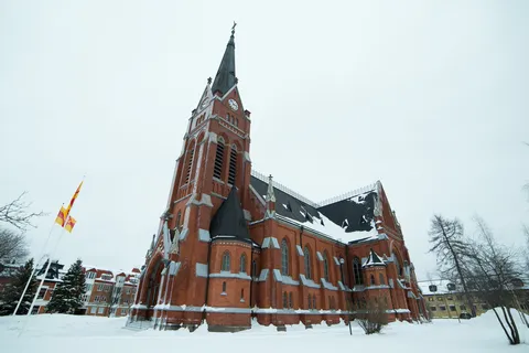 Cathédrale de Luleå sous la neige, Suède — Nicolas Marincic