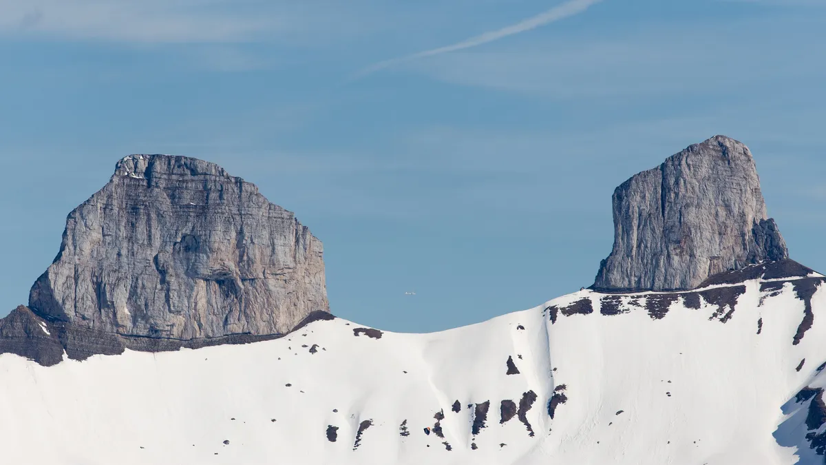 Tours d’Aï limestone towers above the snow, Vaud Alps, Switzerland — Nicolas Marincic