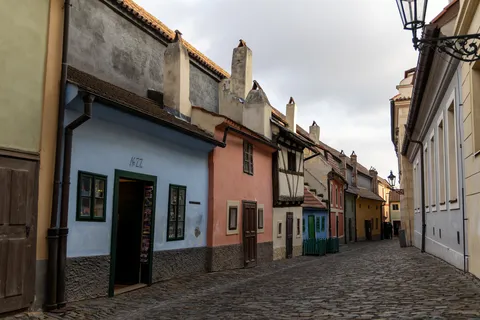 Colourful little houses of Golden Lane, Prague, Czechia — Nicolas Marincic