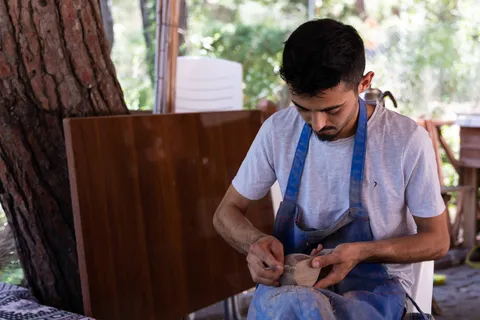Craftsman at work in his workshop, Turkey — Nicolas Marincic